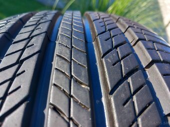 215/60 r17 celoročné pneumatiky - 17