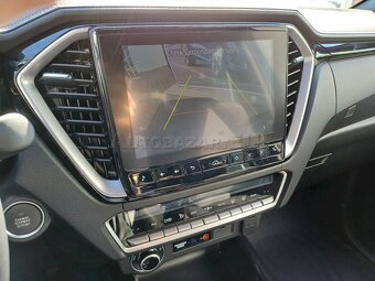 Isuzu D-max 1.9 D/120 KW Double Cab V-Cross 4WD A/T - 17