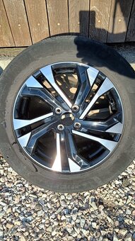 Peugeot 2008 1.5HDi 100 Allure - 17
