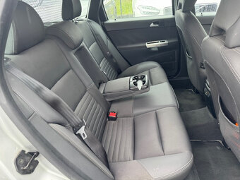 Volvo V50 2.0 D - 17