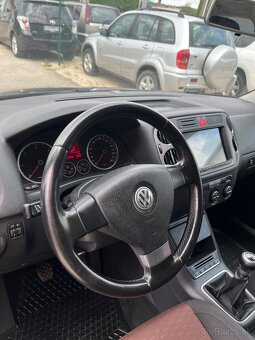 Volkswagen Tiguan 2.0 TDI 103kW = Top Stav, Bez korozie = - 17