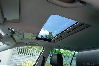 Škoda Octavia Combi II 2.0 TDI 4x4 Scout, 103kW, M6, 5d. - 17