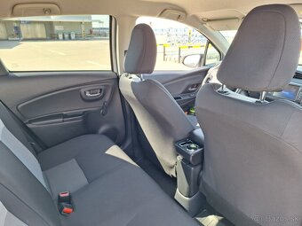 Toyota Yaris 1.0 Benzín - 17