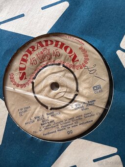 Gramofónové platne + pásky – retro zbierka - 17