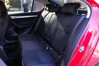 Škoda Octavia 2.0 TDI Business - 17