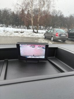 Predám VW Caddy Maxi 1,4 TGI - CNG - 17