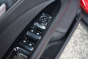 61- FORD Mondeo, 2015, benzín, 1.5 Ecoboost, 118 kW - 17