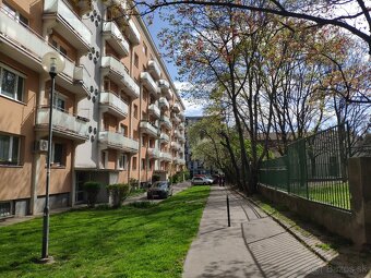 Prenájom 3i bytu v príjemnom prostredí na Teplickej ulici - 17