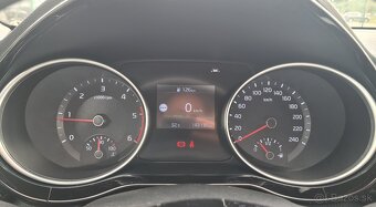 KIA CEED SW 1.6 CRDI VISION / MOŽNÝ ODPOČET DPH - 17