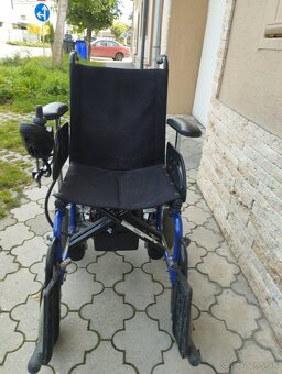 Predám elektrický invalidný vozík - 17