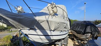 Motorová jachta Doral monticiello 255 - 17