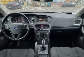 Volvo V40 D3 2.0 110kw Momentum - 17