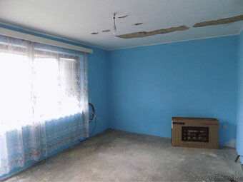 Na predaj viacgeneračný dom v Tvrdošovciach . - 17