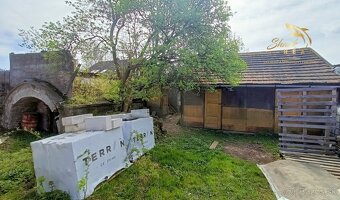 Dva rodinné domy na predaj v centre Žarnovice - 17