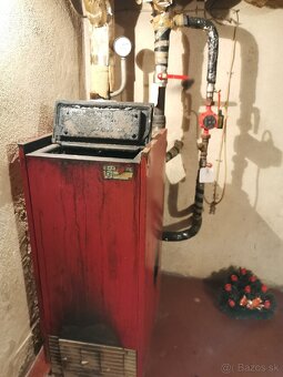 Dom s potenciálom polyfunkčného využitia T. Mlyňany - 17