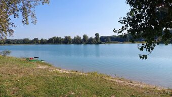 Predaj celoročne obývateľný rekreačný dom v krásnom prostred - 17