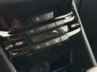 Peugeot 208 1.2 PureTech Active M5, r.v.: 2018 - 17