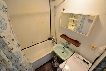 Predaj slnečný 3-izb. byt s lodžiou,Kežmarok,Lanškrounská ul - 17