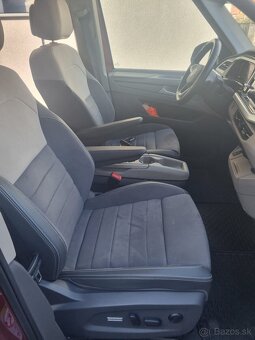 Volkswagen Multivan T7 150 kW r.v. 11/2022 Benzín Automat - 17