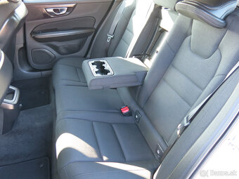 Volvo V60 D3 Momentum A/T - DPH - 17