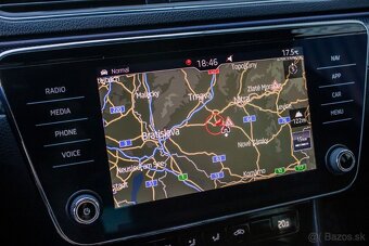 Škoda Superb Combi 2.0 TDI Sportline-DSG - 17