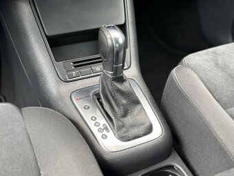 Volkswagen Tiguan 2.0TDI 4-Motion SPORT DSG 2012 - 17