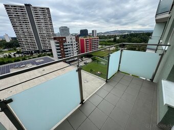 Bosákova - 2IB na prenájom - 17