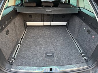 Skoda superb combi 2.0 tdi 103kw 2011 - 17