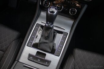 Škoda Superb Combi 2.0 TDI DSG - 17