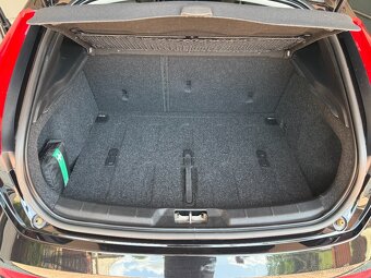 VOLVO V40 2.0 D3 Automat INSCRIPTION - 17