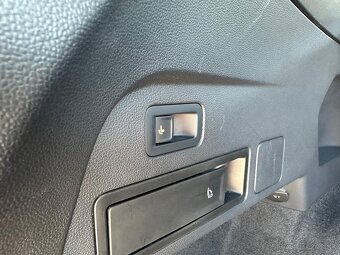 Volkswagen Tiguan 2.0 TDI EVO R-Line 4Motion DSG - 17