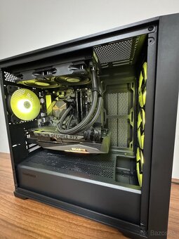 ☑️ Ryzen 7 7700 / RTX 3090 24GB / 32GB RAM / 24M Zár - 17