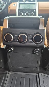 Land rover Discovery 5 - 17