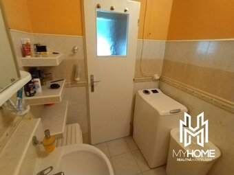 Na predaj 3-izbový byt v N. Zámkoch s balkónom. - 17