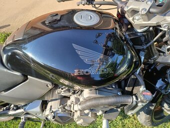 Honda Hornet 600 - 17