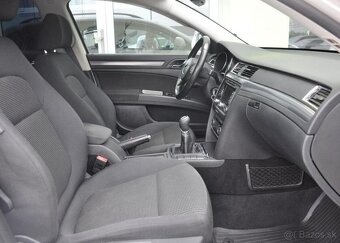 Škoda Superb 1.6TDi 77 kw - 17