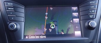 Toyota Avensis 1.8 Valvematic Active - 17