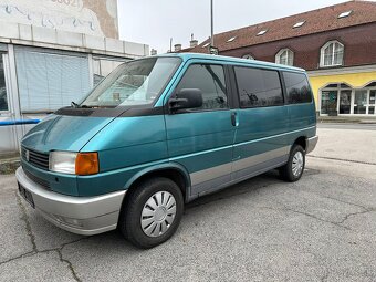 VW T4 MULTIVAN 2,4D - 17