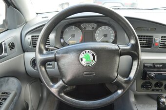 ŠKODA OCTAVIA 1,9TDI 66kW GLX 193483km klíma - 17