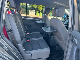 Volkswagen Touran 1.6TDI Comfortline  2015  naj. 171900km - 17