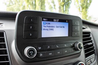 Ford Transit Custom 79kW M6, 9miest, 1. majiteľ, Nelakované - 17