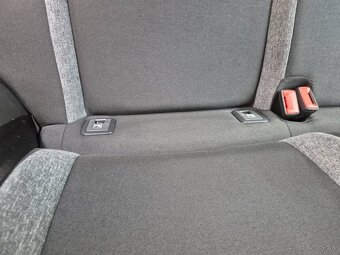 Predám  Škoda Scala 1.6 TDI Ambition - 17