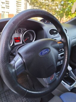 Predam/vymenim Ford Focus ST Black Recaro LPG - 17