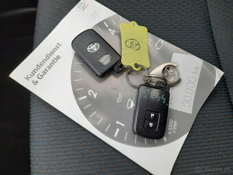 Toyota yaris 1,5 hybrid 11/2013 najeto 35 tis km - 17