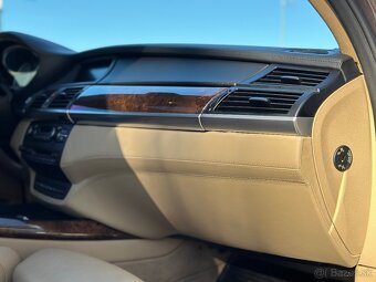 Bmw X5 E70 4.4 Biturbo Facelift Individual LCI - 17