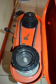 predam - stolova vrtacka EKA - 17