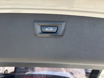 BMW Rad 3 Touring 320d xDrive Luxury Line A/T - 17