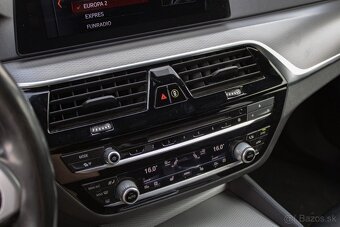 BMW Rad 5 Touring 530d xDrive A/T /aj na splátky/ - 17