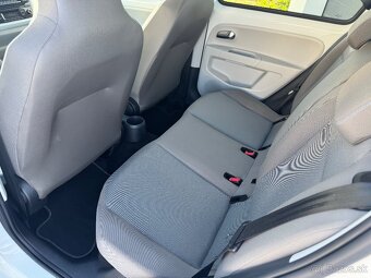 Vw e Up , 68.000km elektromobil - 17