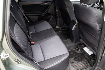 Subaru Forester 2.0D, 108kW (2015) - 17